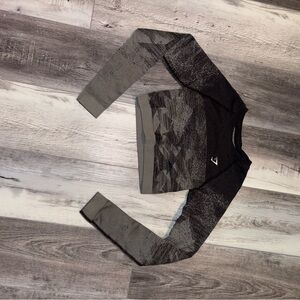 Gymshark Black and Gray Patterned Long Sleeve Top